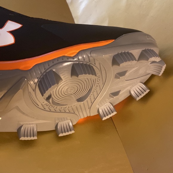 Men’s Under Armour Baseball Cleats Clutch Fit Black/Orange US15 New W/O Orig Box - Picture 7 of 15